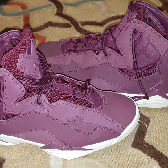 jordan true flight maroon